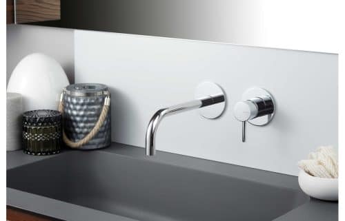 Vema Maira 4-Hole Deck Mounted Bath/Shower Mixer - Chrome - Image 2